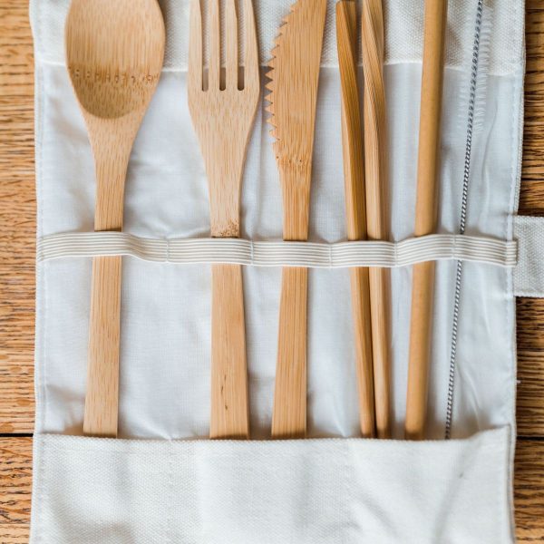 Photo d'illustration : Bambaw – Kit de couverts en bambou avec pochette